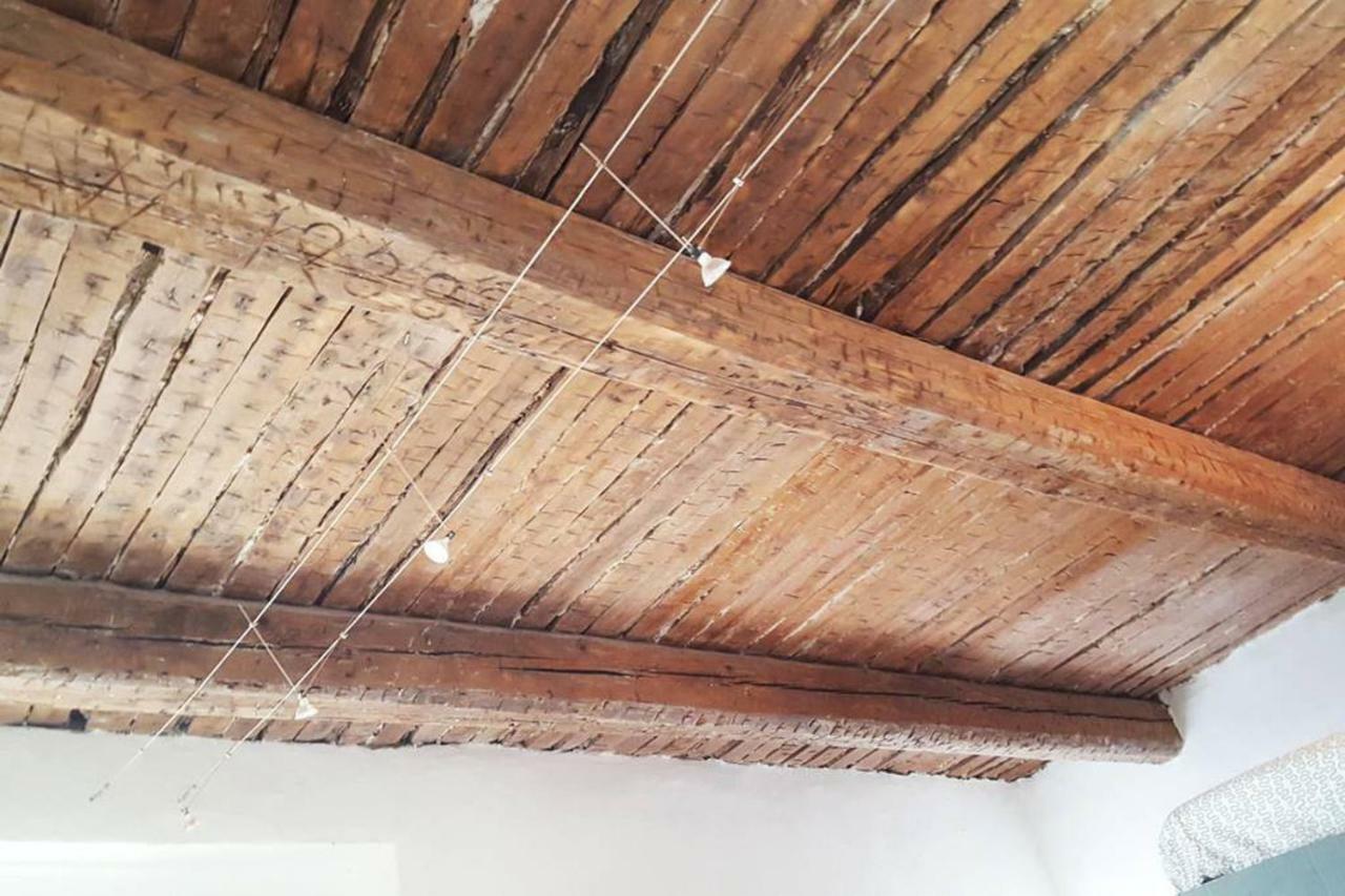 Gregbnb - Filet Suspendu ! - Parking Inclus - Climatise - Wifi -15Min Gare Toulon Eksteriør billede