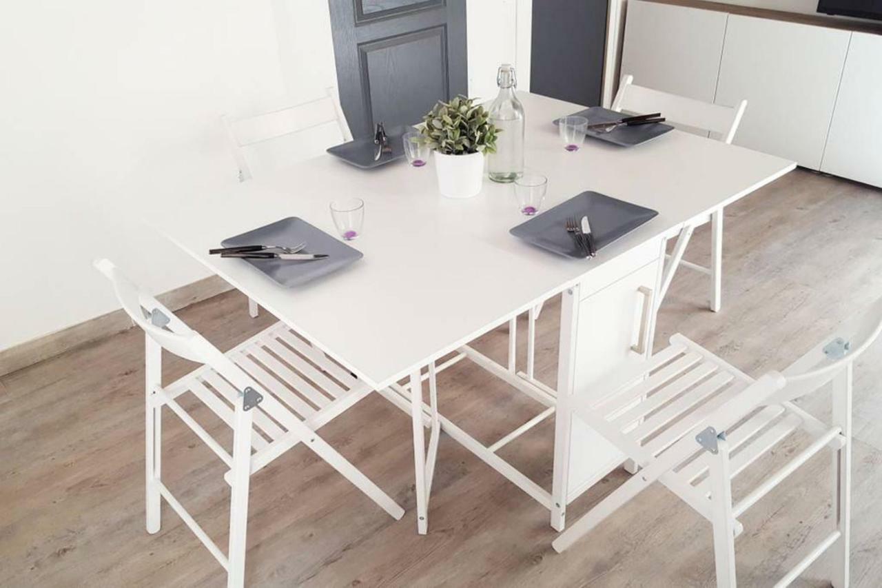 Gregbnb - Filet Suspendu ! - Parking Inclus - Climatise - Wifi -15Min Gare Toulon Eksteriør billede